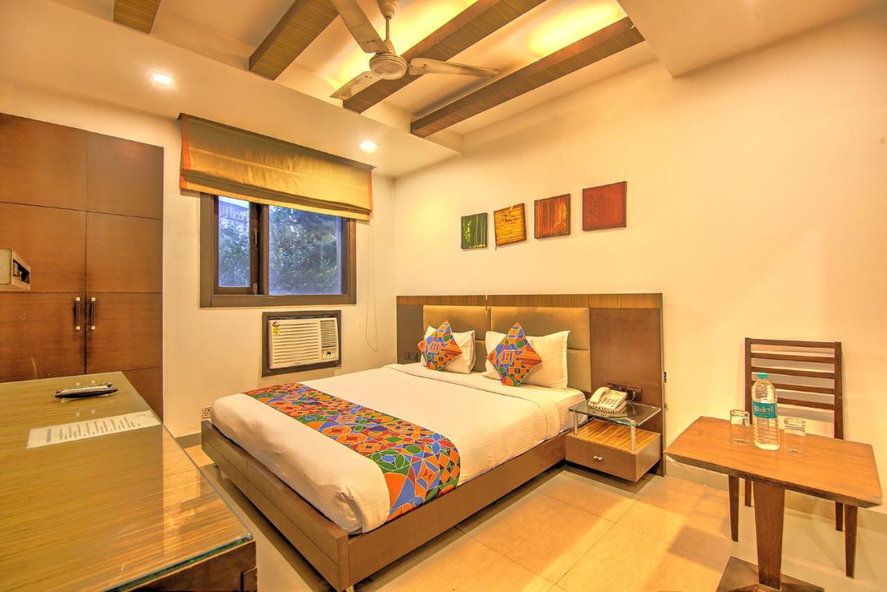 Fabexpress Le Grand Hotel New Delhi Exterior foto