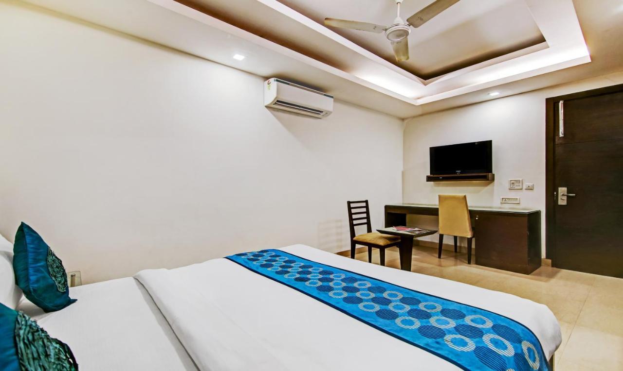 Fabexpress Le Grand Hotel New Delhi Exterior foto